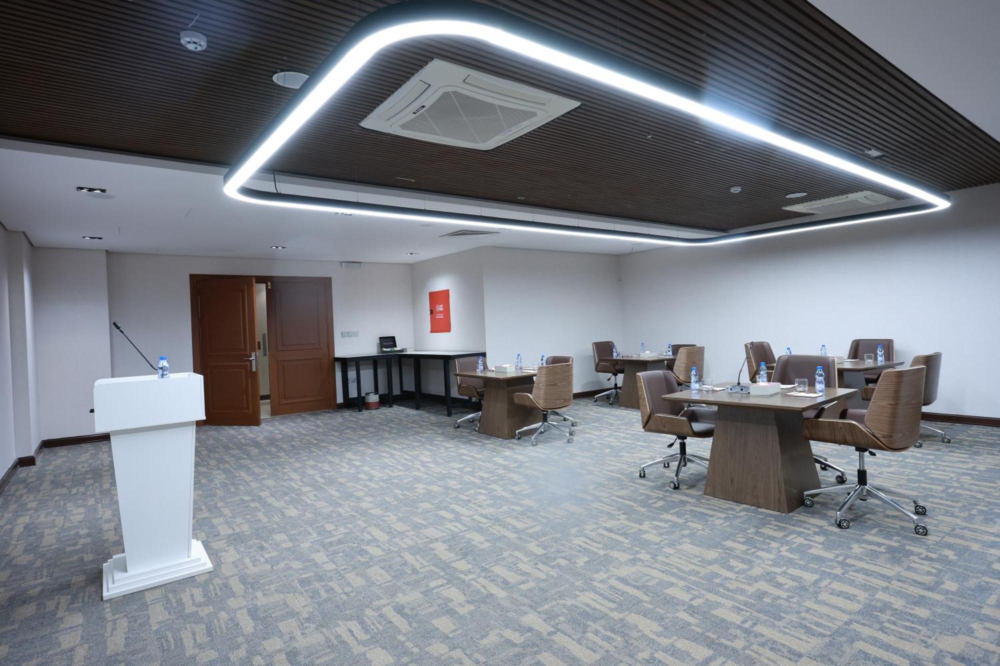Samt Inn Hotel Рияд Екстериор снимка