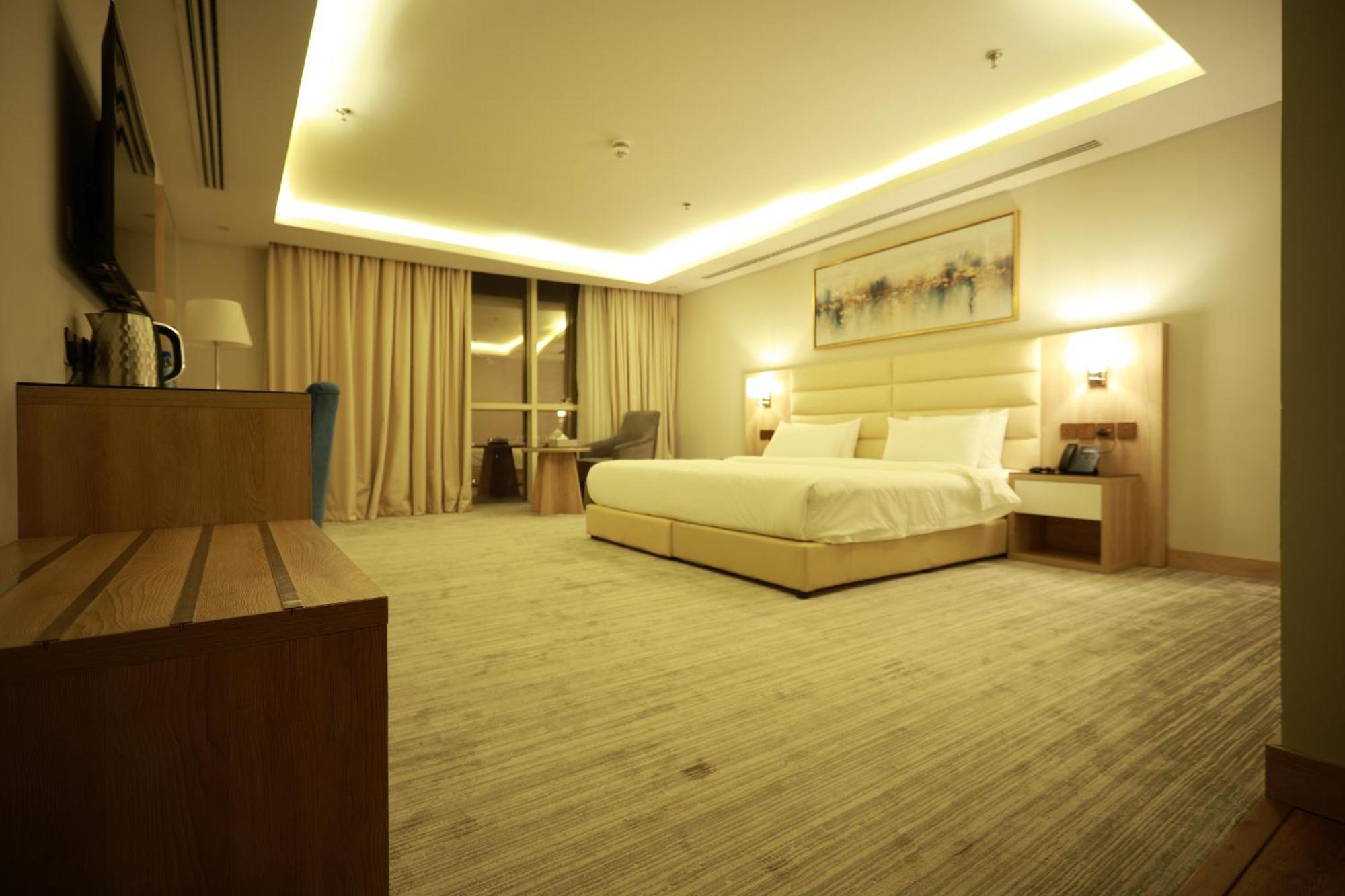 Samt Inn Hotel Рияд Екстериор снимка